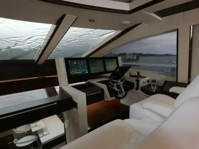 Lazzara Yachts 75 Lsx