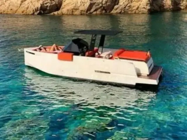 De Antonio Yachts D28 Open