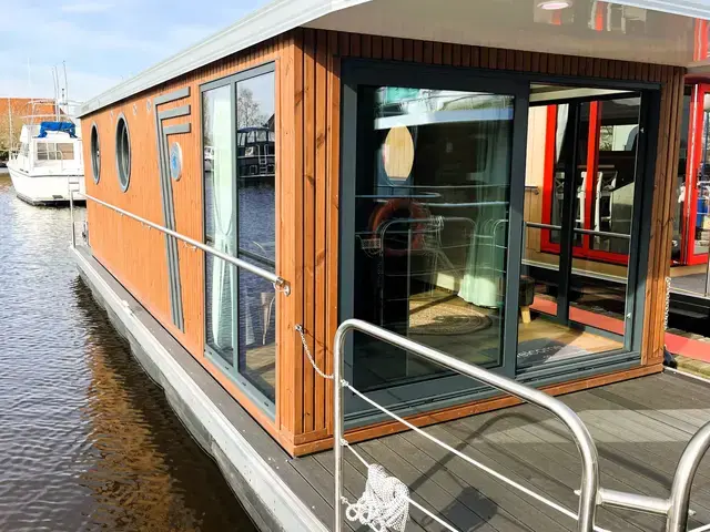 COMPLEET Nieuwe Nordic Season NS 36 Eco 23 Houseboat Met Ligplaats