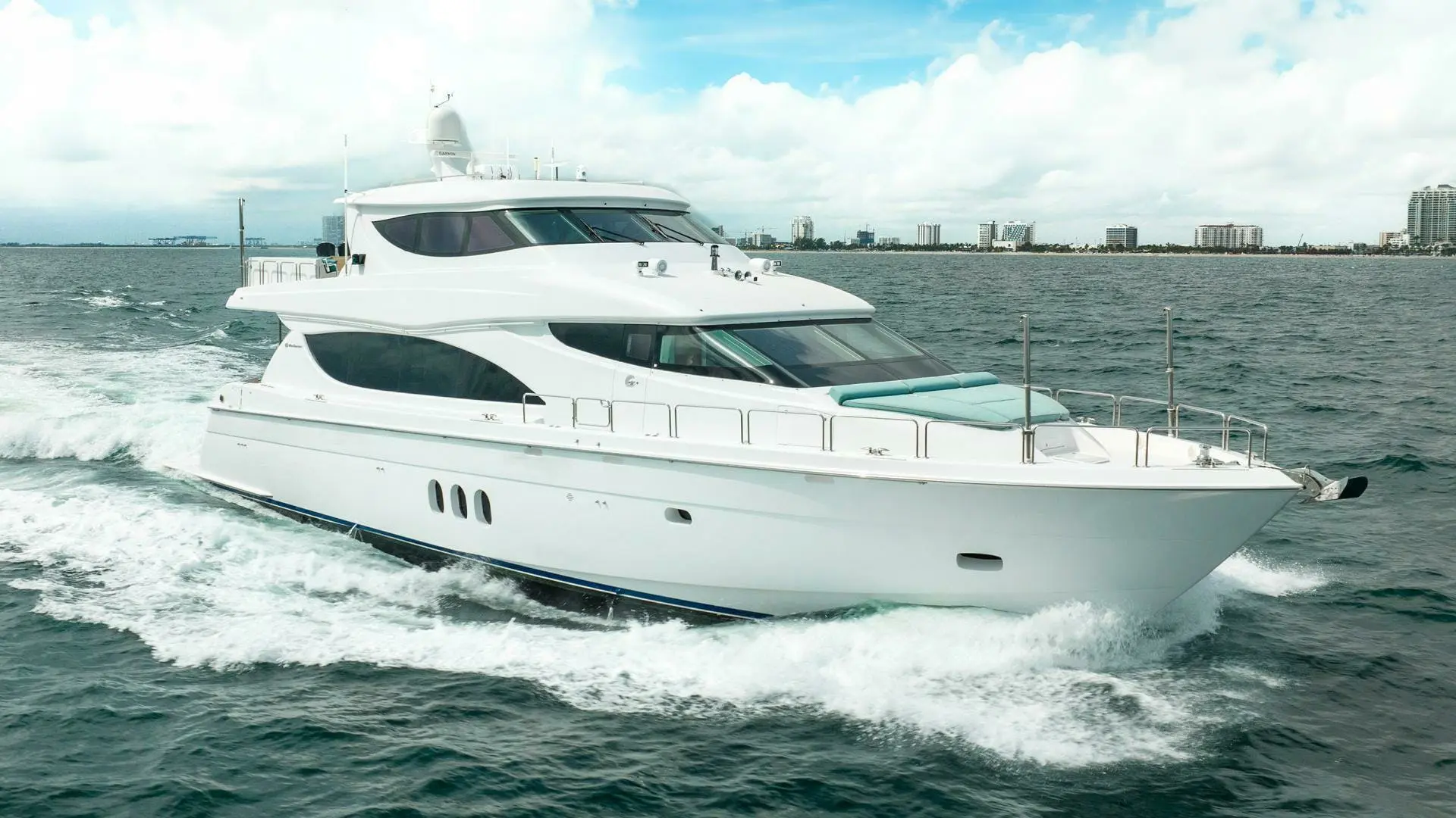 2014 Hatteras 80 motor yacht