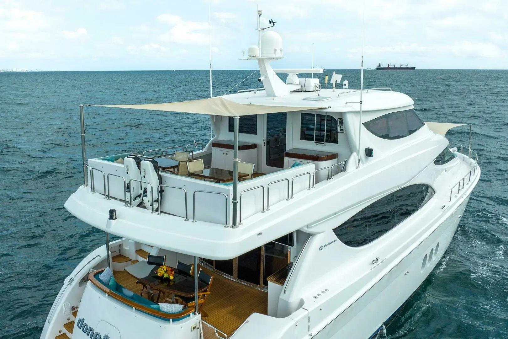 2014 Hatteras 80 motor yacht