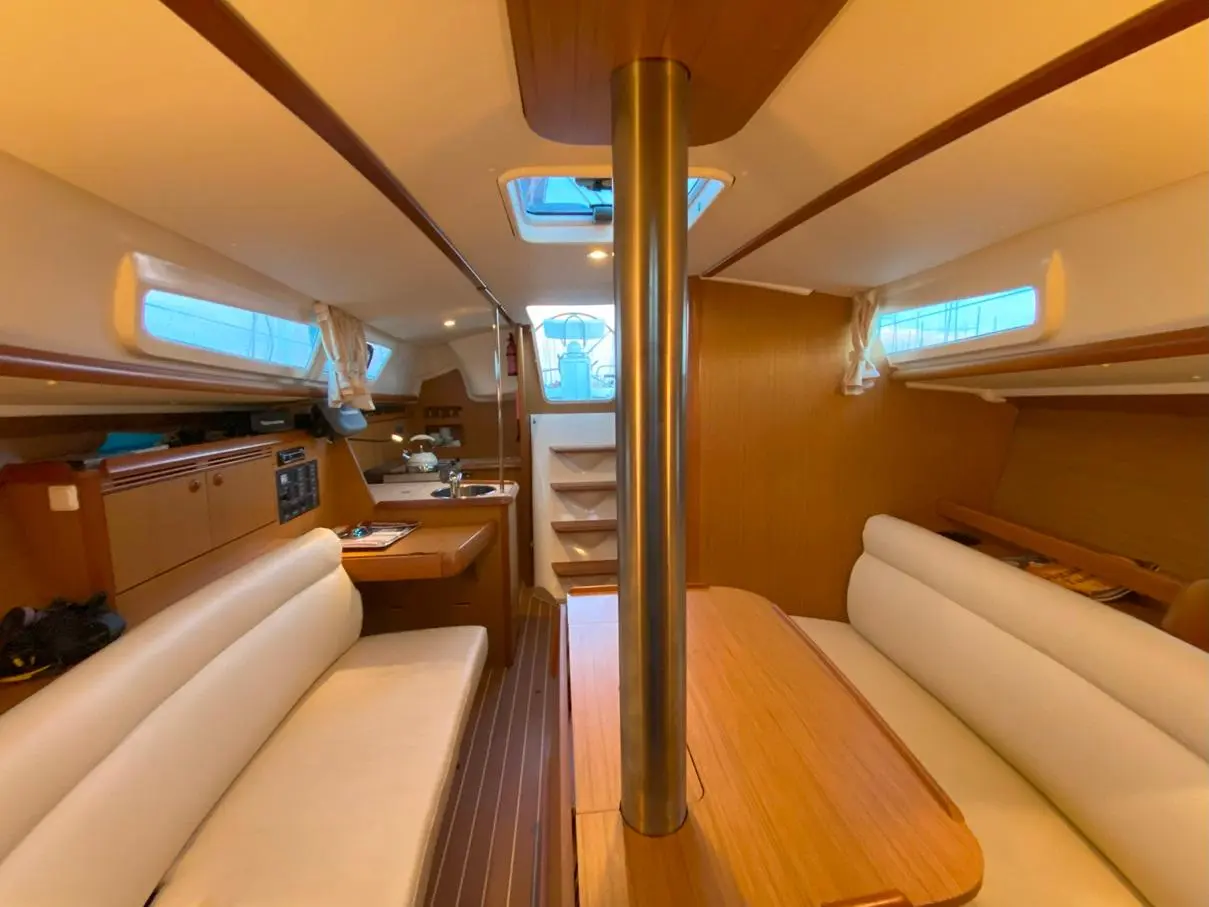 2007 Jeanneau sun odyssey 32i