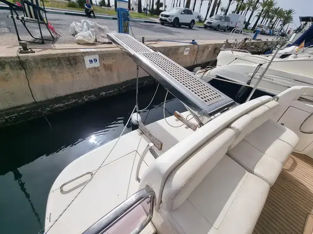 Azimut 39