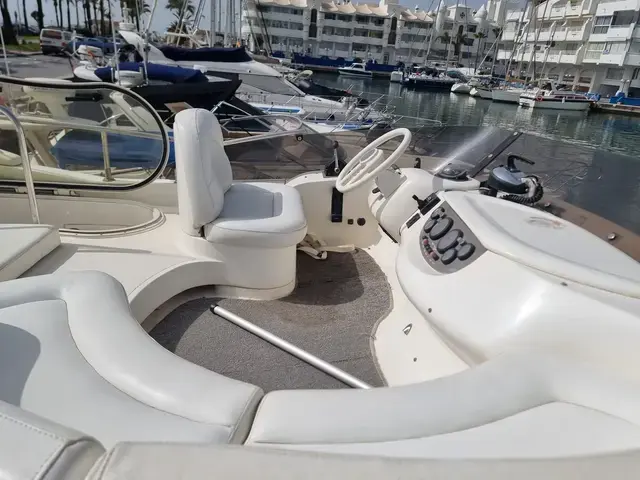 Azimut 39