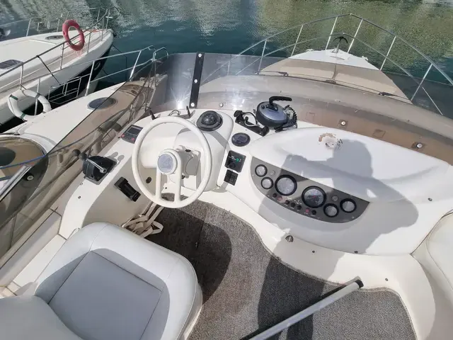 Azimut 39