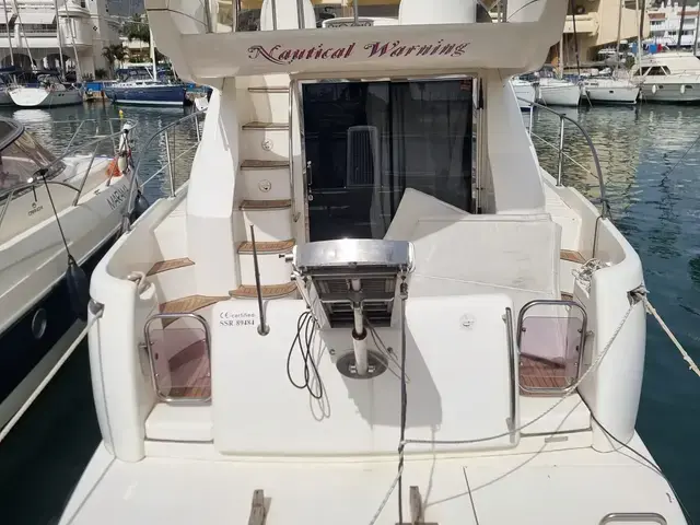 Azimut 39