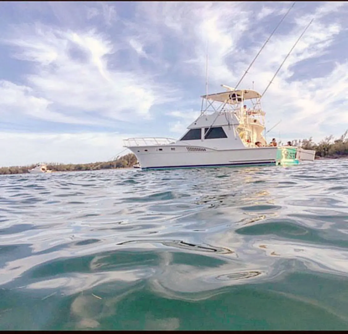 1982 Hatteras convertible