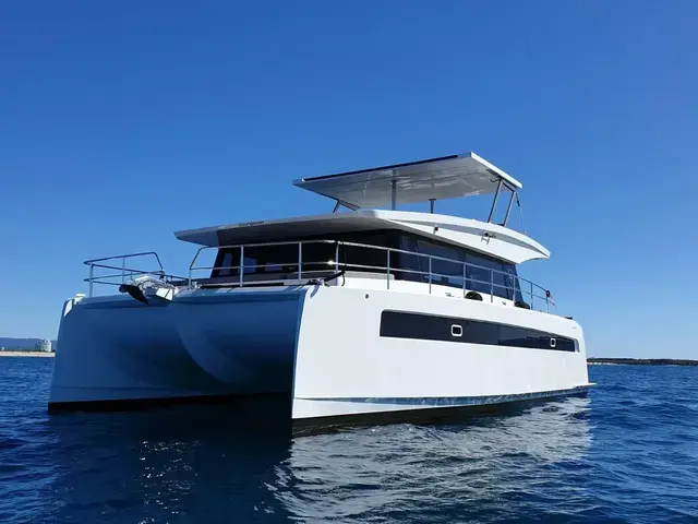 Sunpower Yachts 44