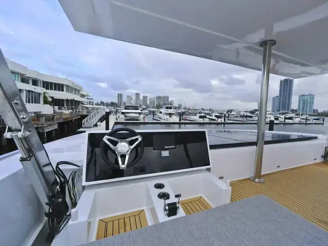 Sunpower Yachts 44