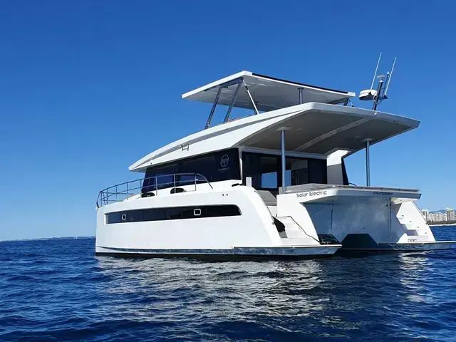 Sunpower Yachts 44