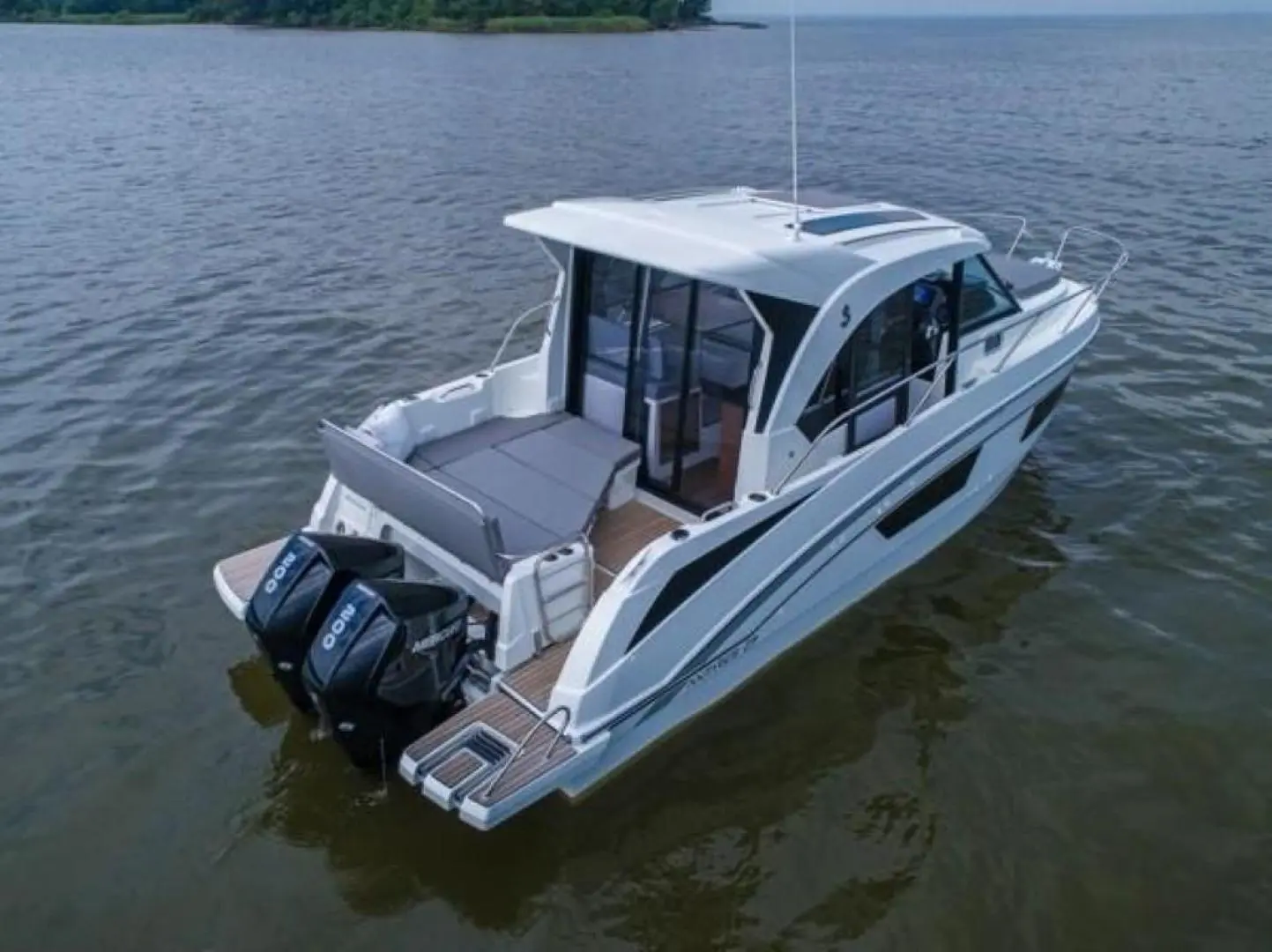 2023 Beneteau antares 9