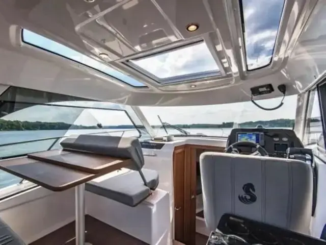 Beneteau Antares 9