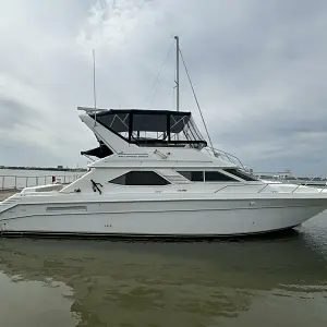 1996 Sea Ray 440 Express Bridge