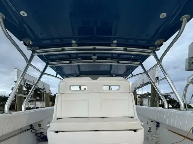 Intrepid 400 Center Console