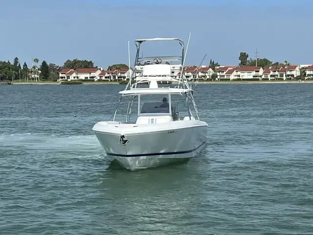 Intrepid 400 Center Console