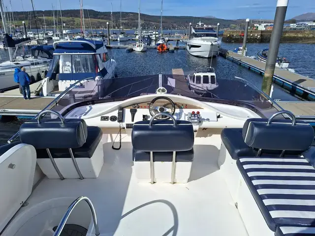 Fairline Phantom 38