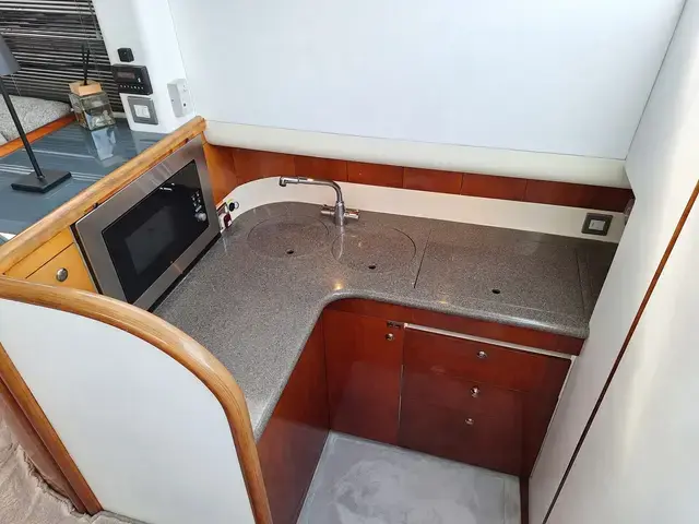 Fairline Phantom 38