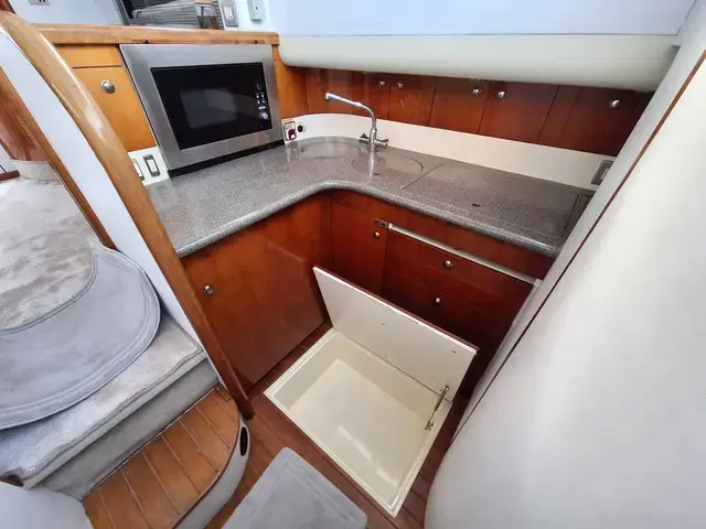 Fairline Phantom 38