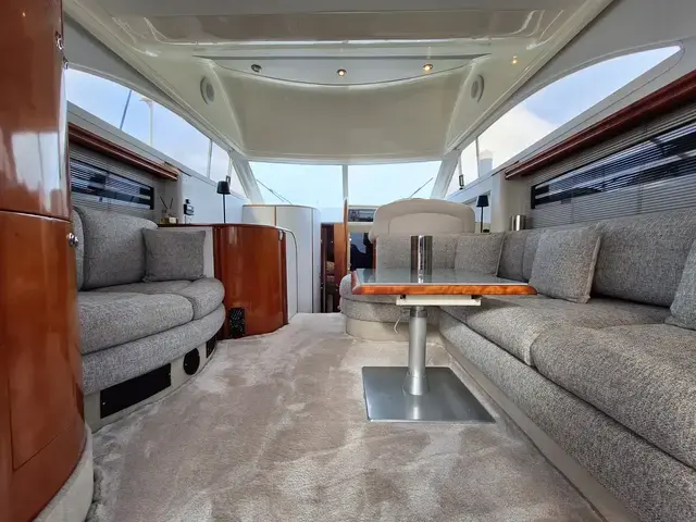 Fairline Phantom 38