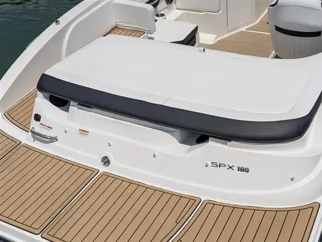 Sea Ray SPX 190