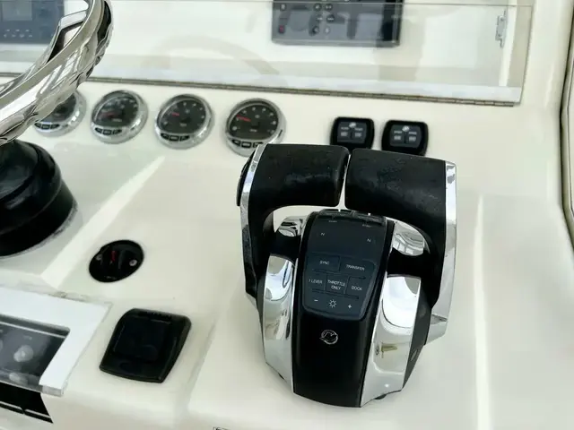 Seavee 390 Z Center Console