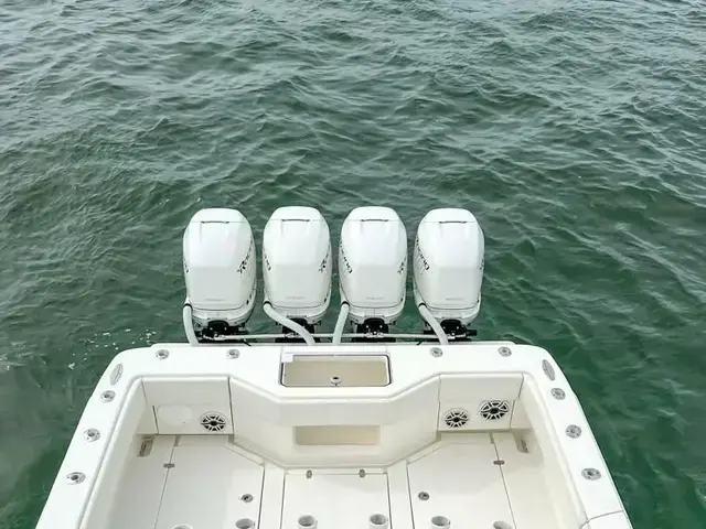 Seavee 390 Z Center Console