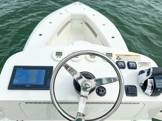 Seavee 390 Z Center Console