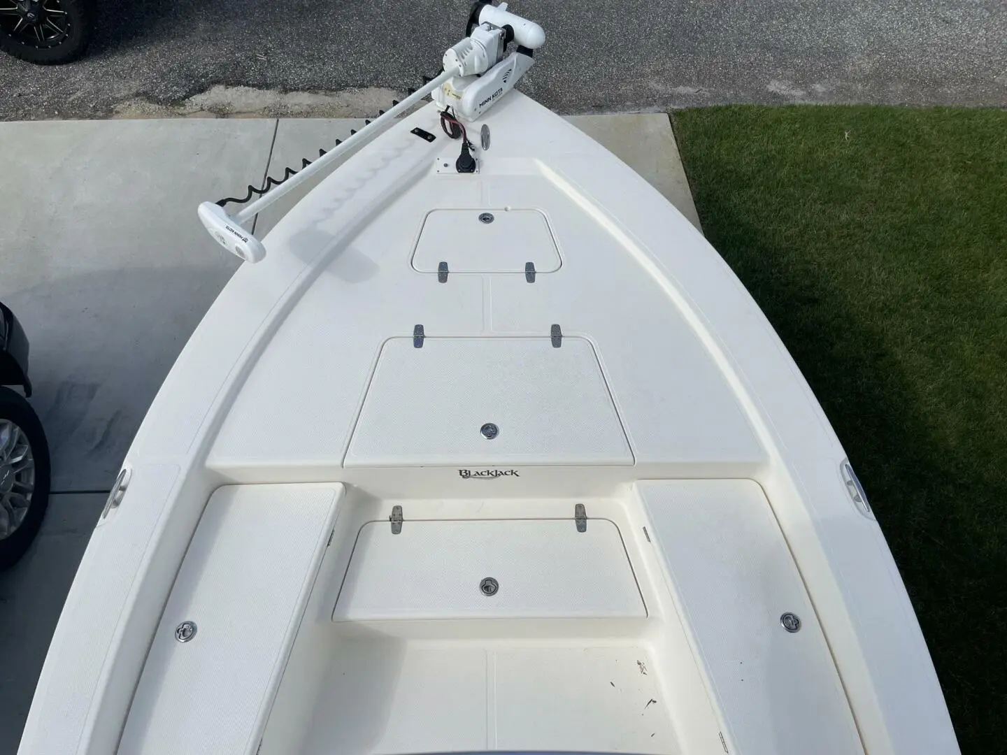 2014 Blackjack 224 bay boat