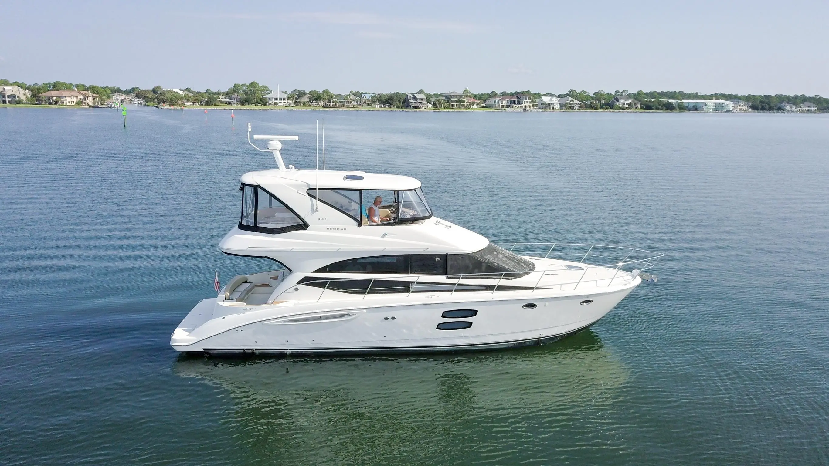 2016 Meridian 44'