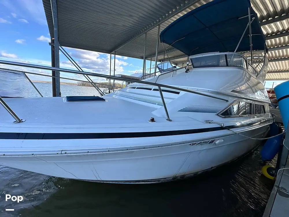 1992 Sea Ray 350 express bridge