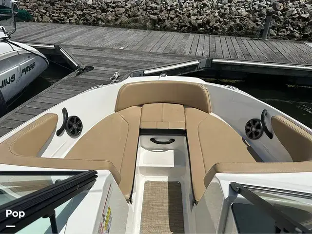 Sea Ray 210 Spx