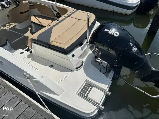 Sea Ray 210 Spx