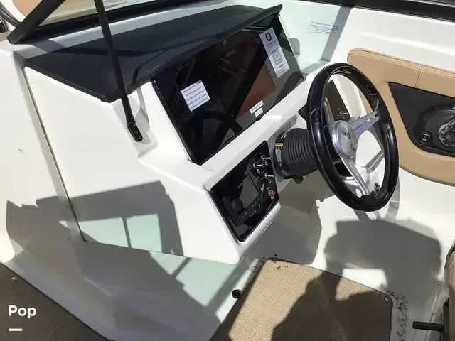 Sea Ray 210 Spx