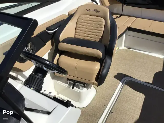 Sea Ray 210 Spx