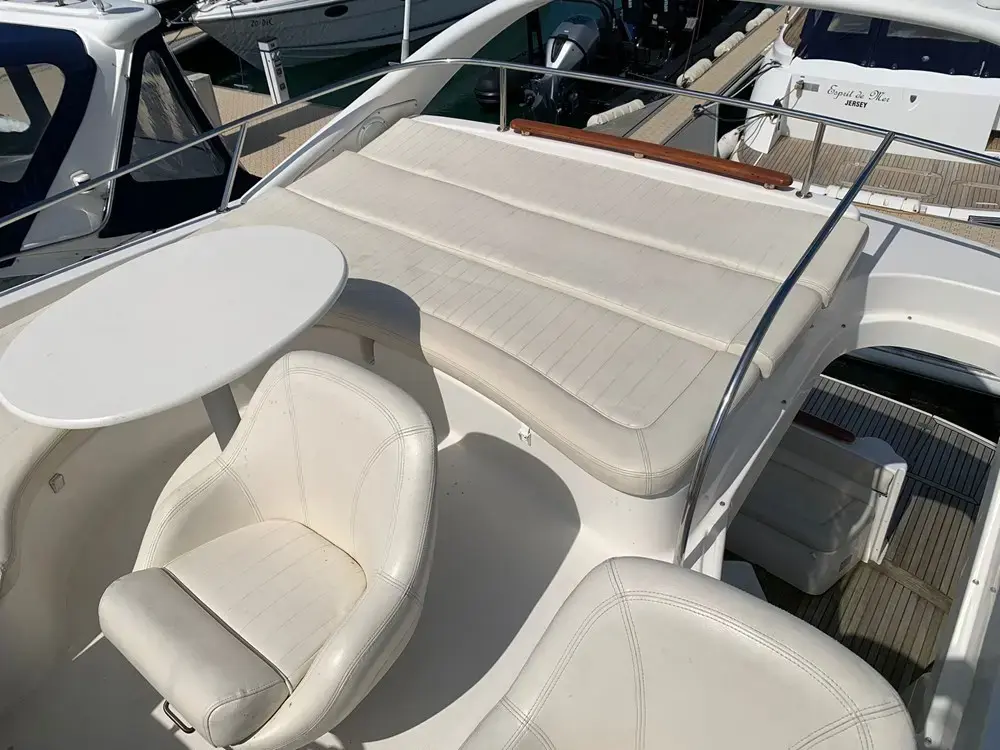 2005 Prestige 36