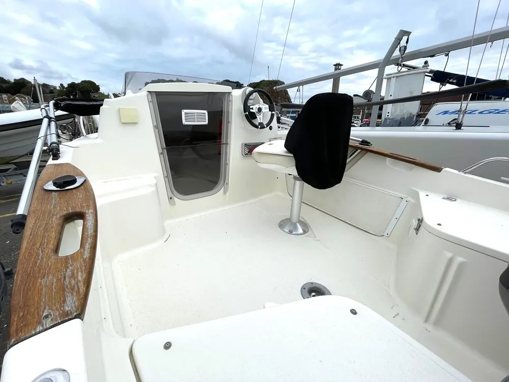 2015 Quicksilver activ 430