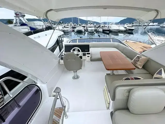 Azimut 50