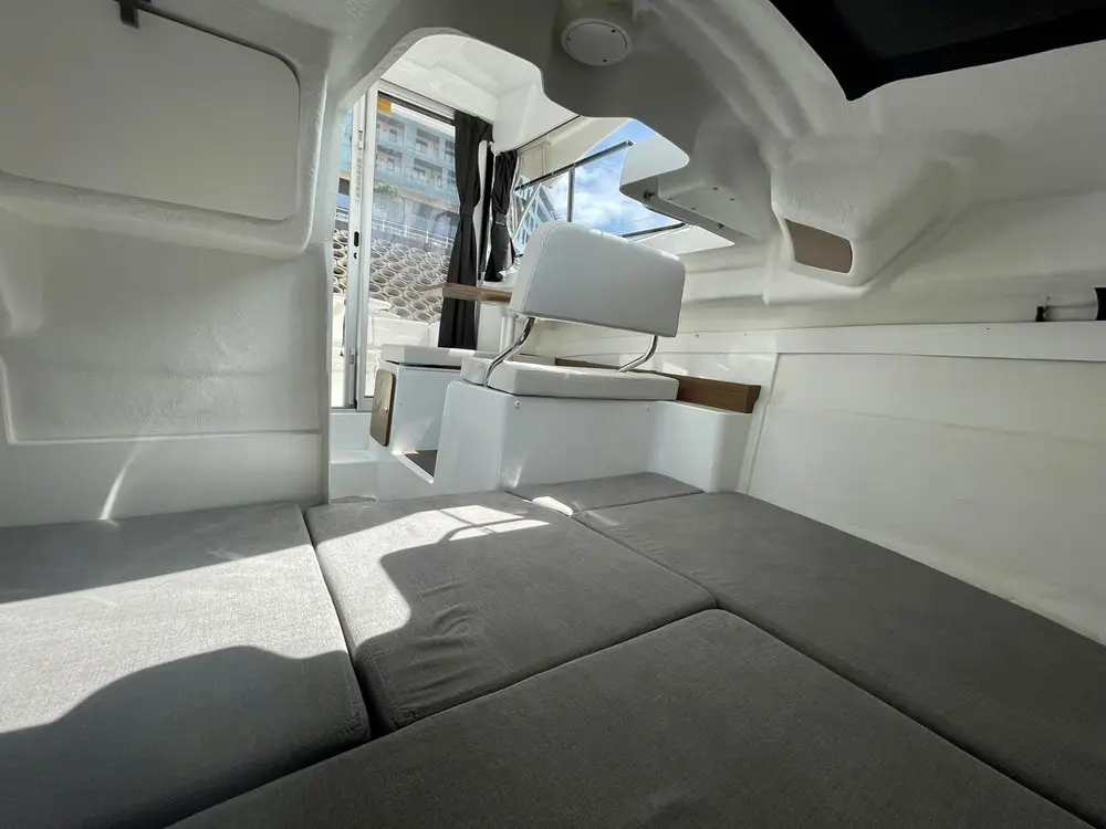 2020 Beneteau antares 6