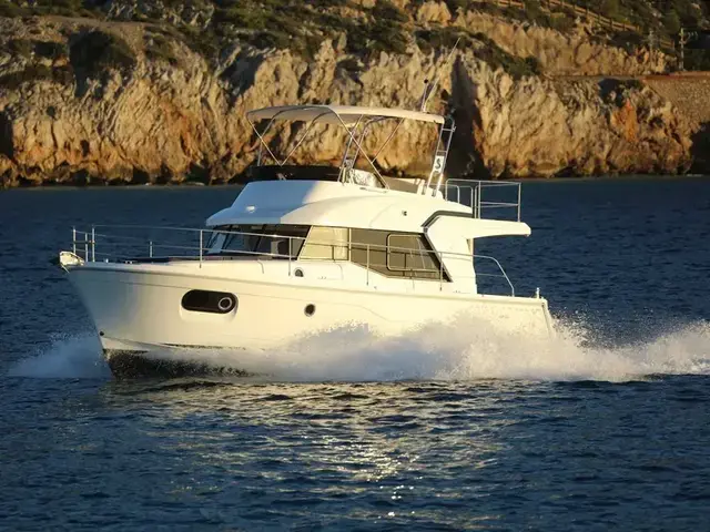 Beneteau Swift Trawler 35