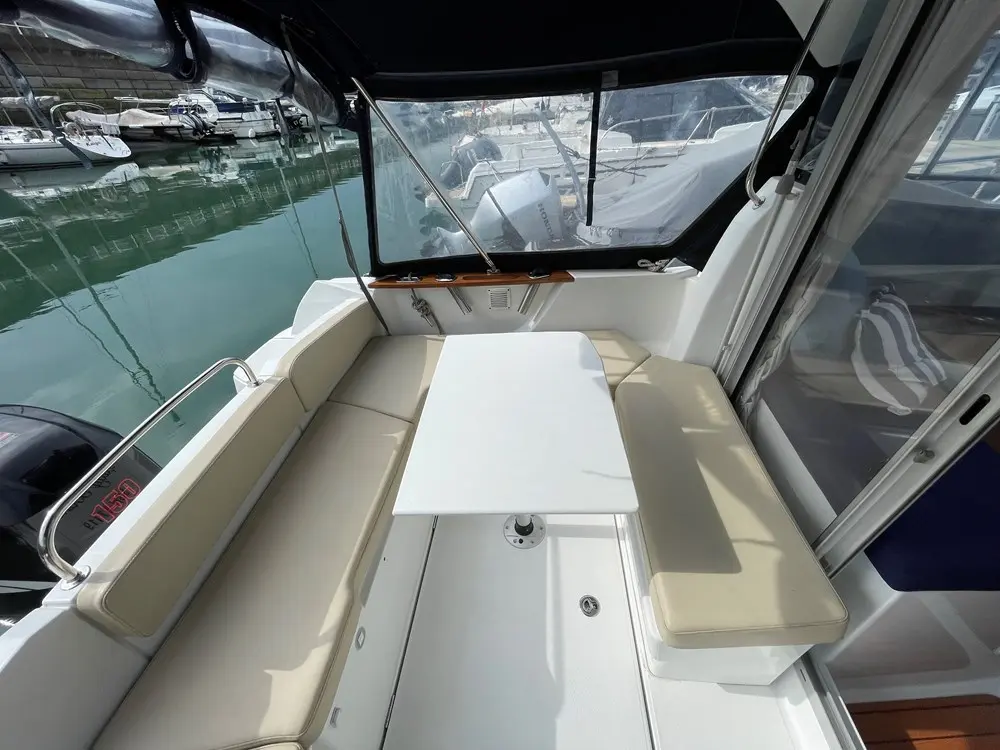 2009 Beneteau antares 750