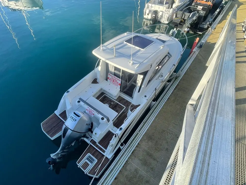 2019 Beneteau antares 7