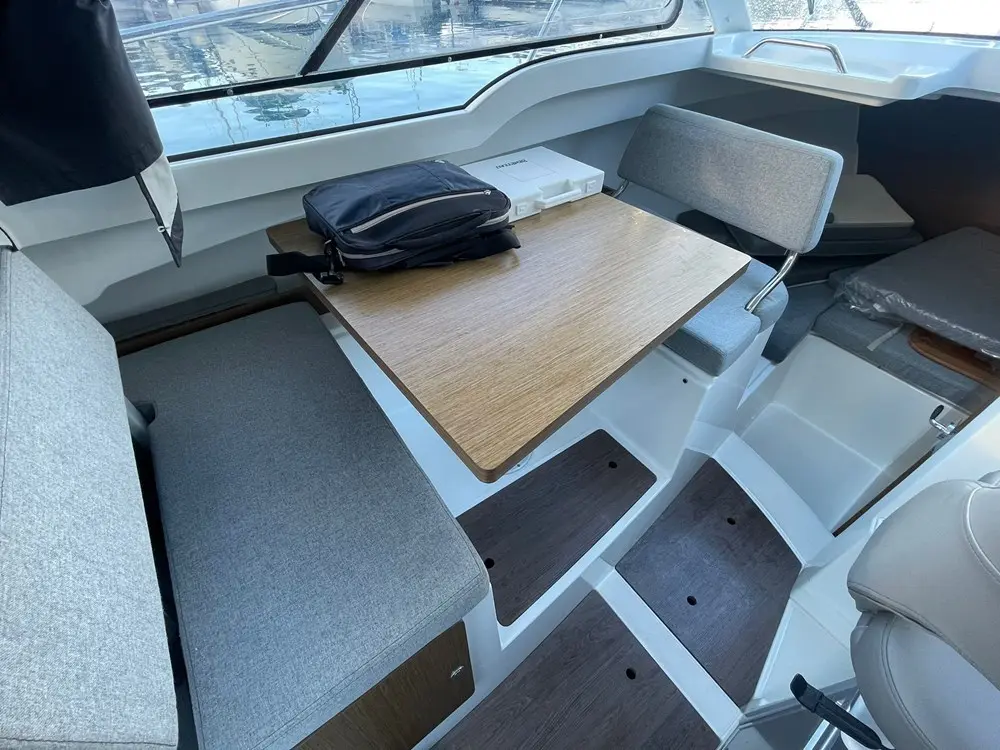 2019 Beneteau antares 7