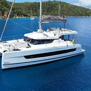 2022 Bali Catamarans CATSPACE