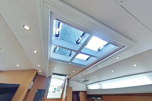 2018 Jeanneau yachts 64