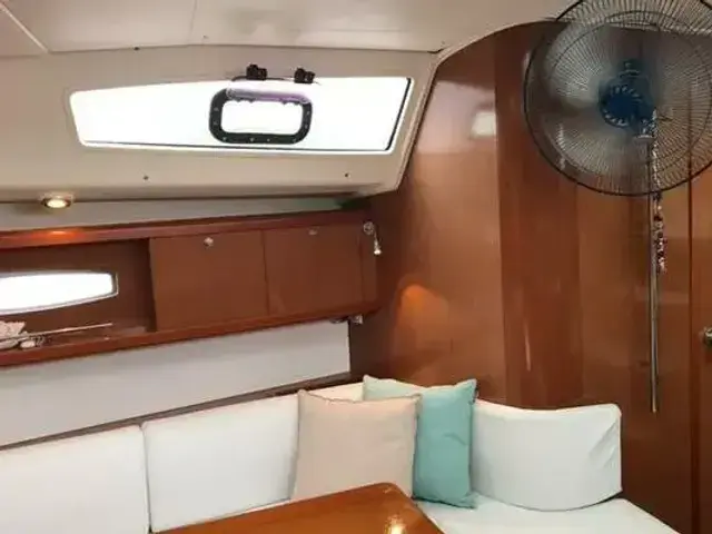 Beneteau Oceanis 40