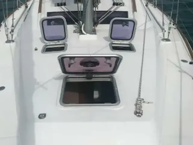 Beneteau Oceanis 40