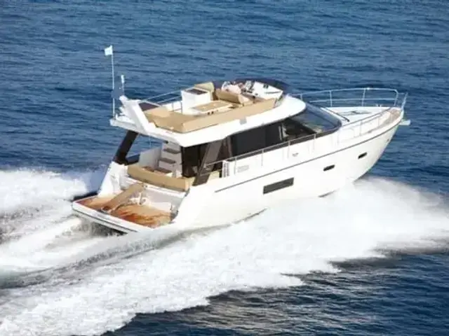 Sealine F42