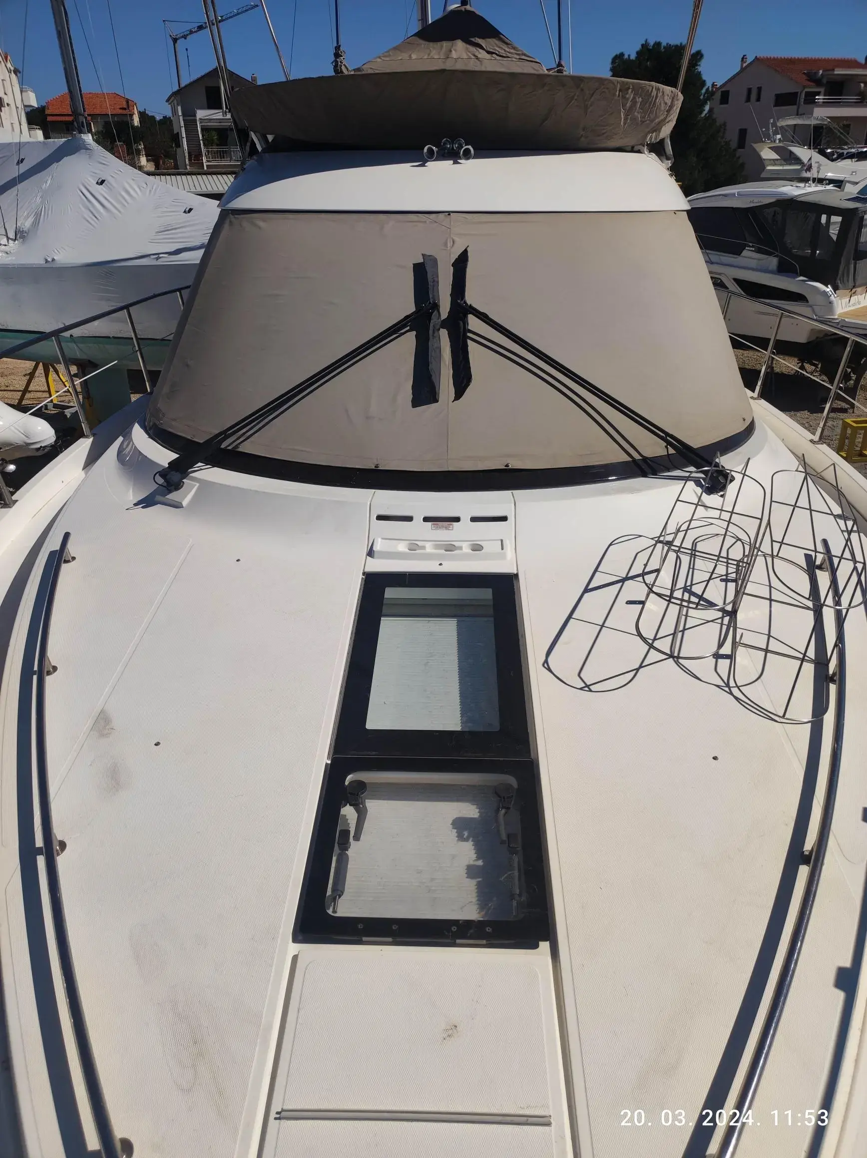 2012 Sealine f 42