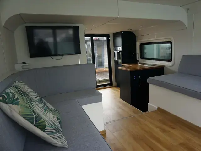 Marina Boats Inspiration 25 House Boat