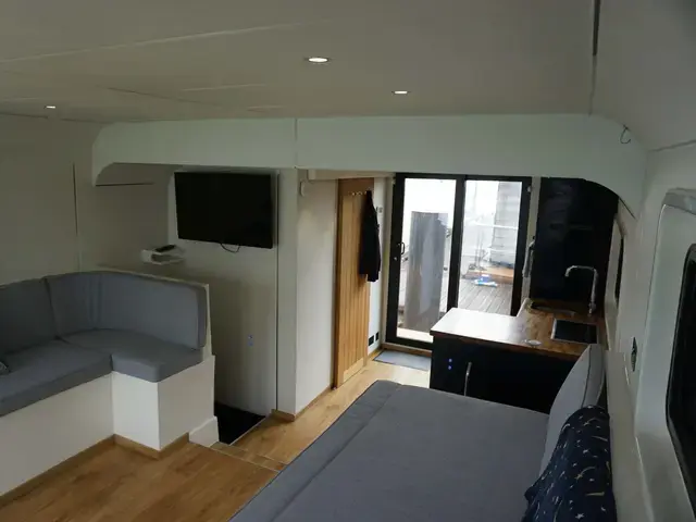 Marina Boats Inspiration 25 House Boat